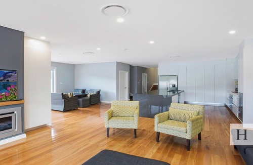 Cams Wharf House | Le Domicile On Point - Access to Resort Facilities
