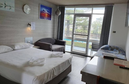 Port Macquarie Hotel | Le George Motel