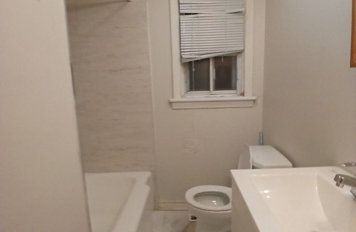 Rosedale House | Lean and cozy home for your family get away