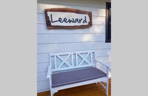 Brownlow Ki House | Leeward 'tranquil beachfront'