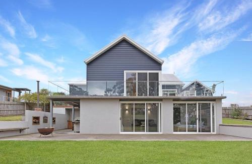 Metung House | Leighton Bay Views