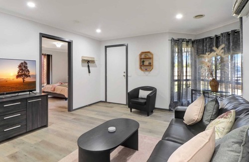 Leopold Apartment | Lemejabe Villa - Self-contained unit on Bellarine Peninsula