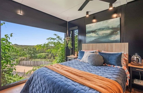 Lennox Head House | Lennox Meadows – Private Acreage Retreat Near Boulders Beach