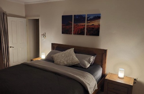 Parkside Villa | Life is good in Parkside Relaxing 3 BR Retreat