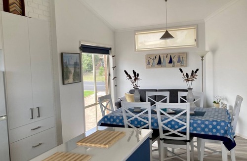Tura Beach Apartment | Lifes A Beach - Pet Friendly!