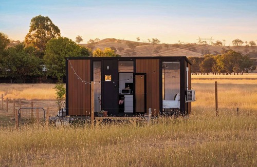 Maindample House | Lilly Pilly by Tiny Away
