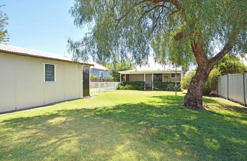 Cessnock House | Linda’s Cottage at the Hunter