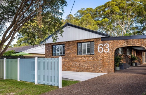 Nelson Bay Villa | Little Beach Boutique Apartment A- Pet Friendly