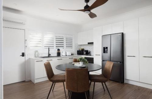 Nelson Bay Villa | Little Beach Boutique Apartment Whole Property
