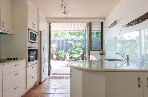 Noosa Heads Apartment | LITTLE COVE GEM - 1/13 MITTI STREET, LITTLE COVE