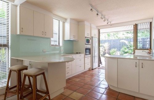 Noosa Heads Apartment | LITTLE COVE GEM - 1/13 MITTI STREET, LITTLE COVE