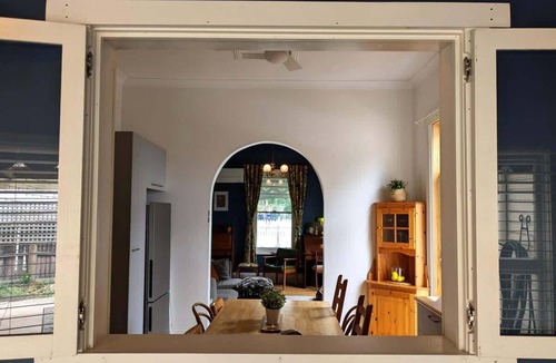 Invermay House | Little Gem City Cottage