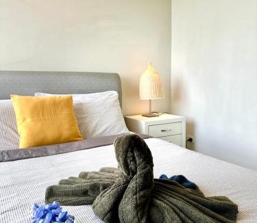 Burwood Apartment | Little Getaway In Hearty Suburban