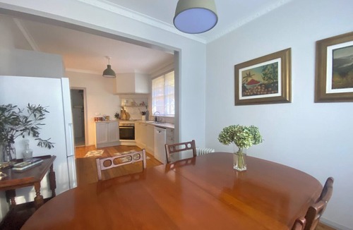 East Warburton Cottage | Little Woods Riverside Retreat, just a short drive from Warburton.
