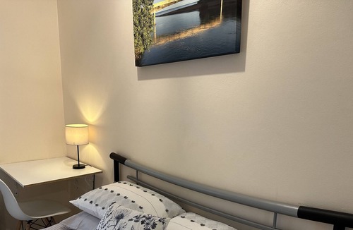Rapid Creek Apartment | Live like a local minutes from the beach
