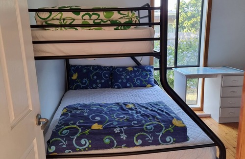 Indented Head House | Located in tranquil street and only 200 metres from the beach