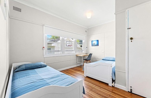 Narooma House | Location, Location, Location ! The Light House Cottage Narooma