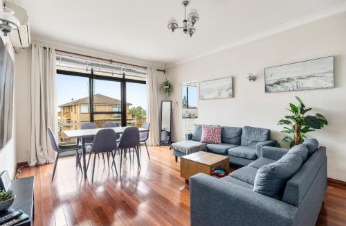Brighton-le-Sands Apartment | Location, Location, Location