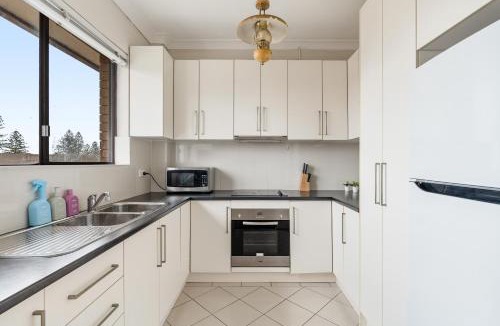Brighton-le-Sands Apartment | Location, Location, Location