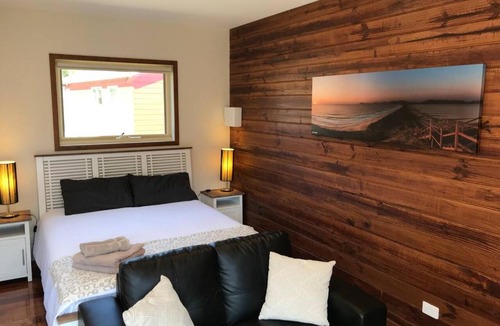 Lunawanna House | Loma Cottages Kotka