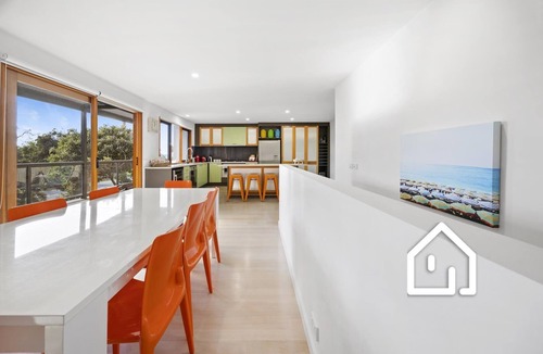 McCrae House | Lookout & Sea *1 NIGHT FREE* Beachfront Bliss in McCrae