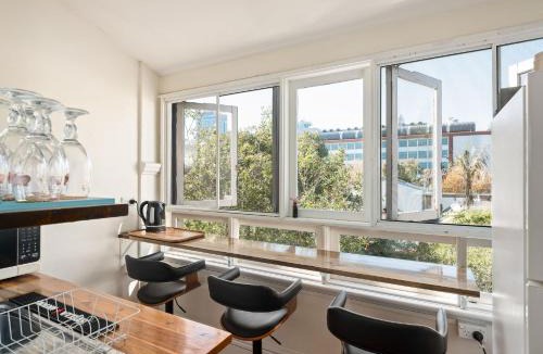 Ultimo Hostel | Lord Wolseley Hotel