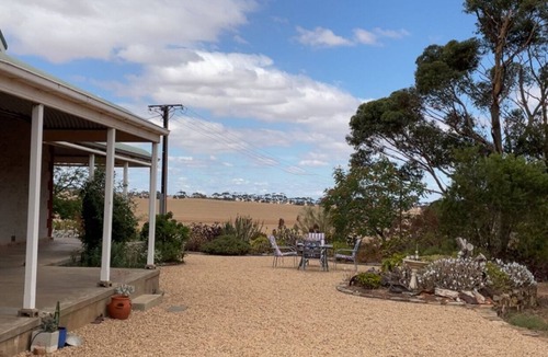 Gilbert House | Lorondale Homestead