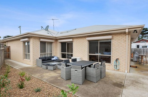 Point Lonsdale House | Lotus House in Point Lonsdale