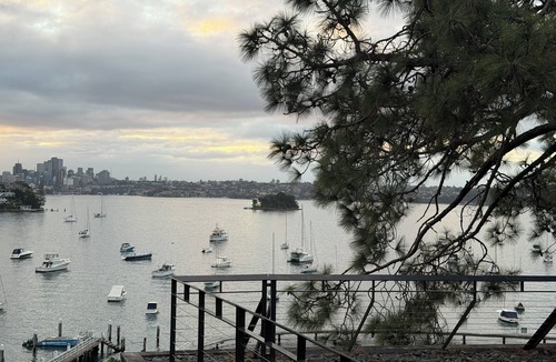 Kings Cross Apartment | Lovely City Apartment near Harbourside