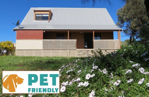 Marion Bay House | Lowans Loft Marion Bay - Pet Friendly