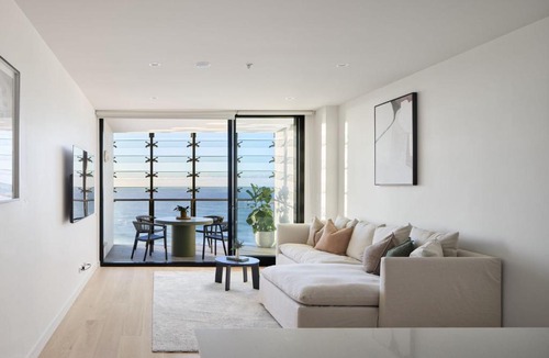 Newcastle Apartment | Lumara Newcastle Beach