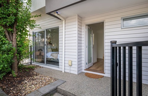 Brunswick House | Lumen House in Brunswick