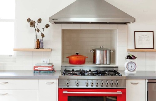 Daylesford House | Luminous Elegant Rental with Patio and Landscape Views in Victoria