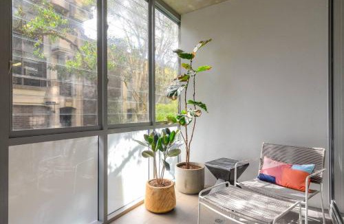 Surry Hills Apartment | Lush Modern Sanctuary in the Heart of Surry Hills