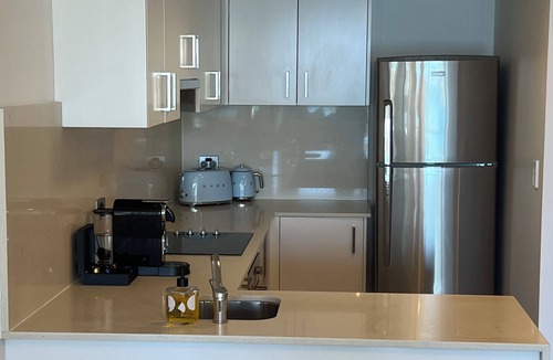 Manly Apartment | Luxe Manly Beachfront Apartment with Harbour Views & Free Parking