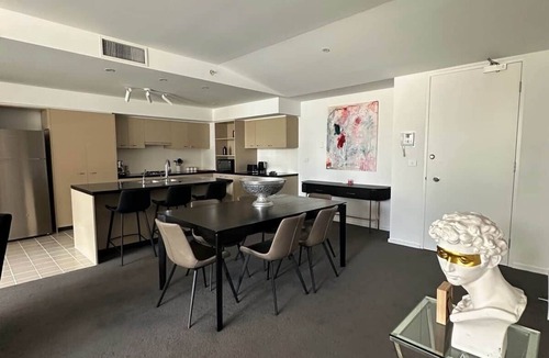 Port Melbourne Apartment | Luxe Port Melbourne Retreat | 1 Bed, 2 Bath + Pool