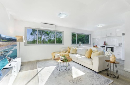 Collaroy House | Luxry 6BR Home & Private Pool Near Collaroy Beach