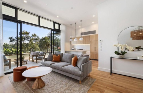 Collaroy Apartment | Luxurious Penthouse - Park, Golf Course, Ocean views
