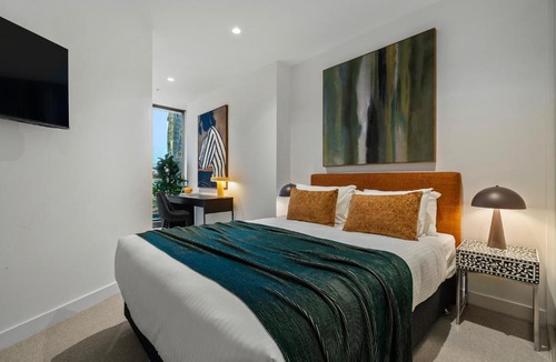 Melbourne Central Business District Apartment | Luxury 2BR Retreat, Pool, Sauna & Prime CBD Locat