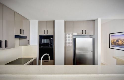Sydney Central Business District Apartment | Luxury 3 Bedroom Altitude Suite at Sydney CBD