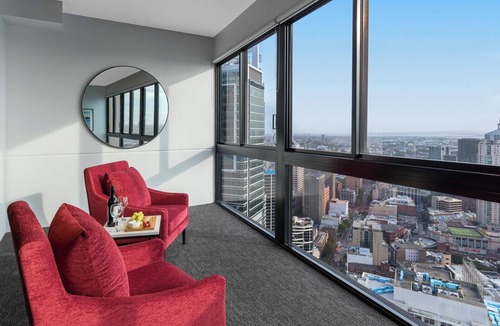 Sydney Central Business District Apartment | Luxury 3 Bedroom Altitude Suite at Kent Street, Sydney CBD