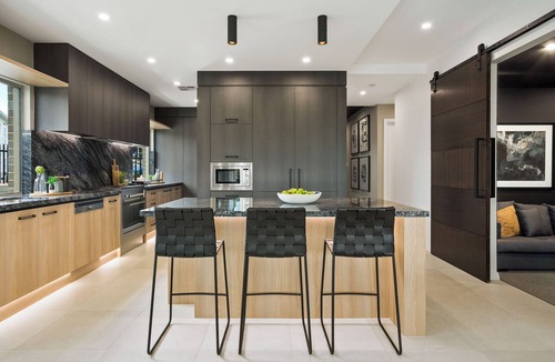 Marsden Park Villa | Luxury 4BR Retreat with Pool & Private Jacuzzi