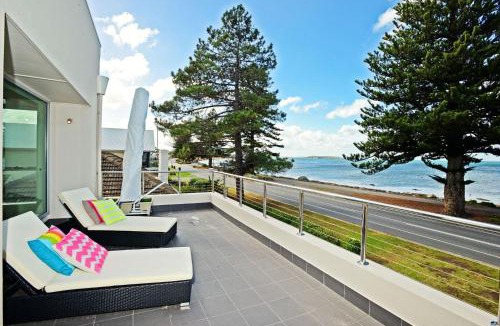 Encounter Bay House | Luxury and Beachfront on Franklin