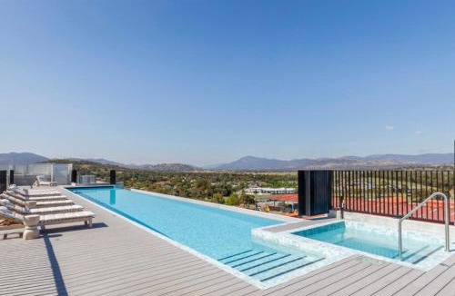 Greenway Apartment | Luxury apartment with Brindabella views