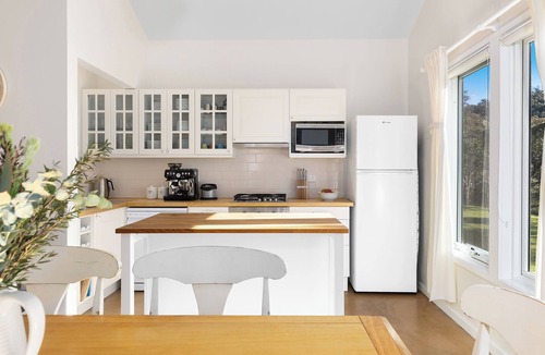 Crackenback House | Luxury at Crackenback | Sleeps 10 wood fire | relax & reconnect with loved ones.