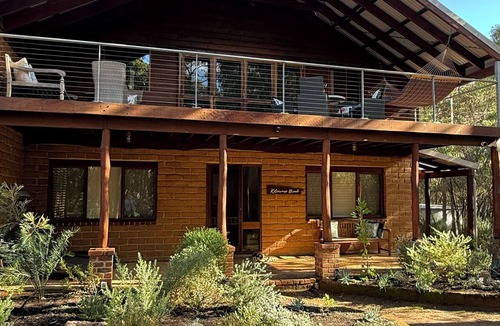 Burnside House | Luxury Bush Retreat- Sleeps 12- Near Beach & Town- Super Winter & Spring Special