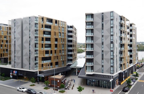 Wentworth Point Apartment | Luxury Brand-new Apt with waterside@WentworthPoint