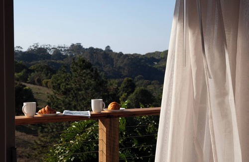Bangalow House | Luxury Byron Hinterland Retreat | Panoramic Vistas from Pool, Gardens & Home