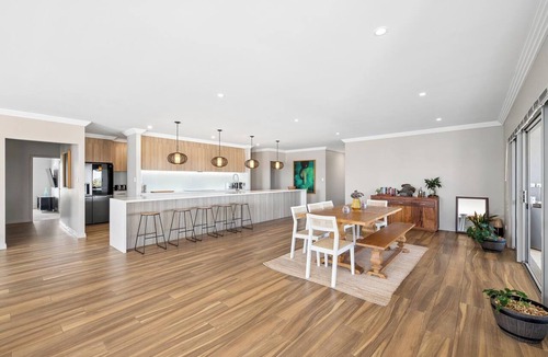 Karakin House | Luxury coastal country retreat - Resort style accommodation, Pet Friendly!