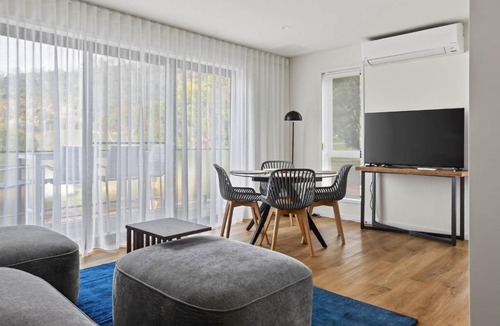 Magra House | Luxury Country Accommodation in Magra, Tasmania